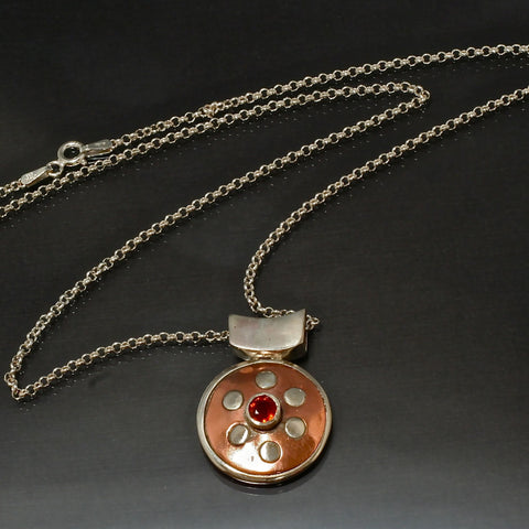 Round Silver Copper Garnet Necklace P111